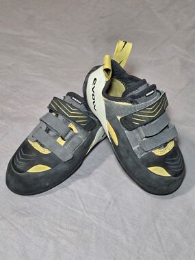 Evolv Shaman Climbing Shoes